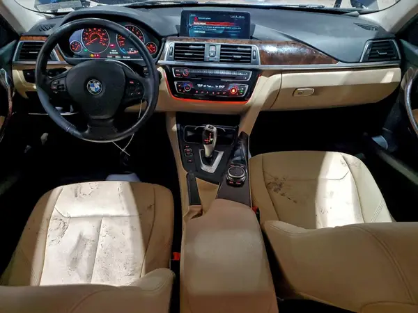 WBA8E5G54HNU23047 2017 BMW 3ER - Image 8