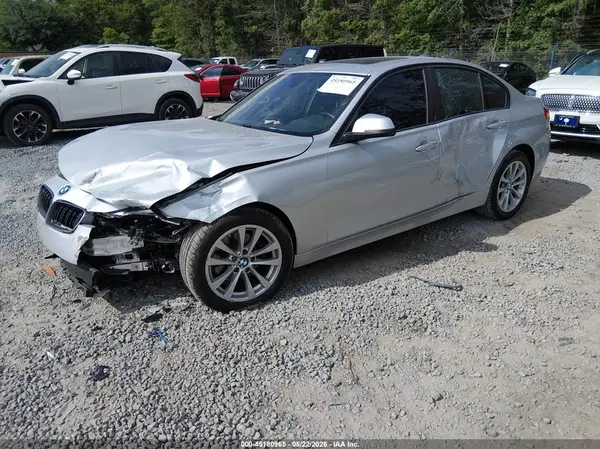 WBA8E5G54JNU47502 2018 BMW 3ER - Image 2