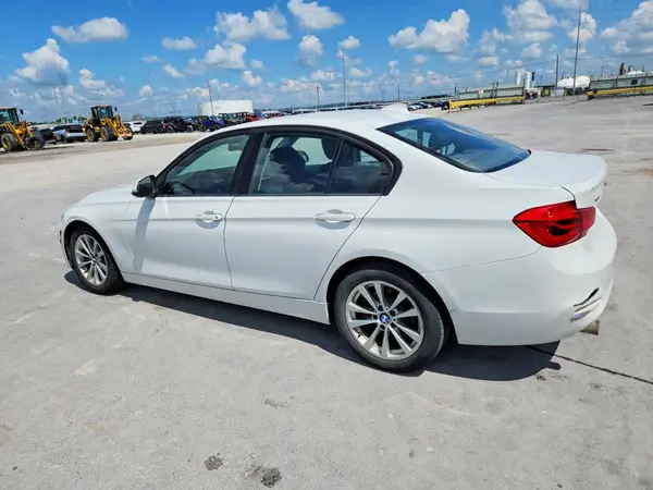 WBA8E5G55GNT41150 2016 BMW 3ER - Image 2