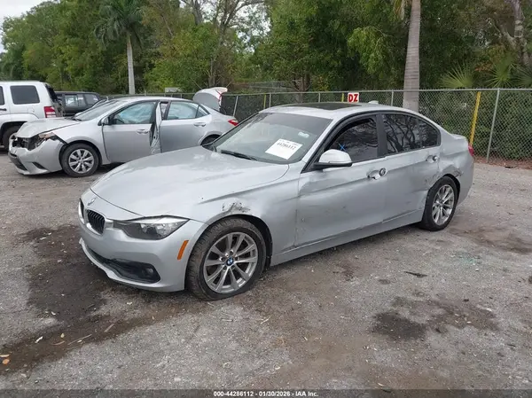 WBA8E5G55GNT41326 2016 BMW 3ER - Image 2