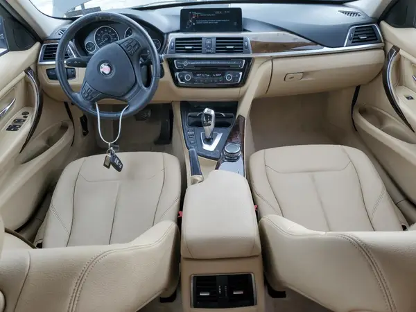 WBA8E5G55GNT41990 2016 BMW 3ER - Image 8