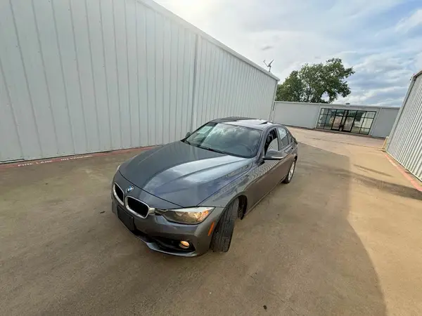 WBA8E5G55GNT93166 2016 BMW 3ER - Image 2