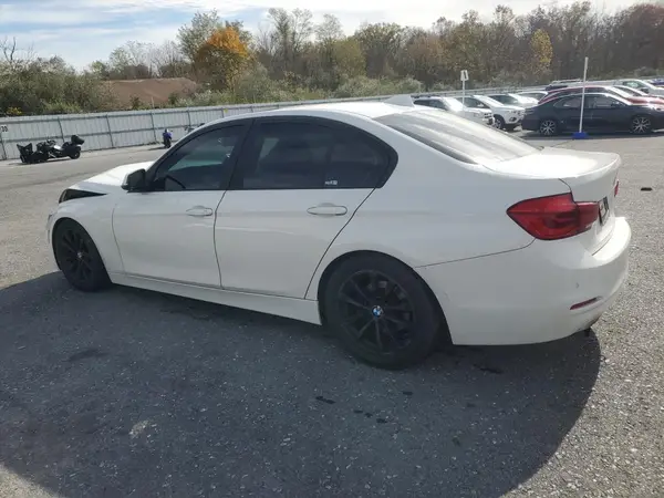 WBA8E5G55GNT94690 2016 BMW 3ER - Image 2