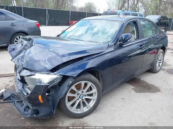 WBA8E5G55GNU21547 2016 BMW 3ER - Image 2