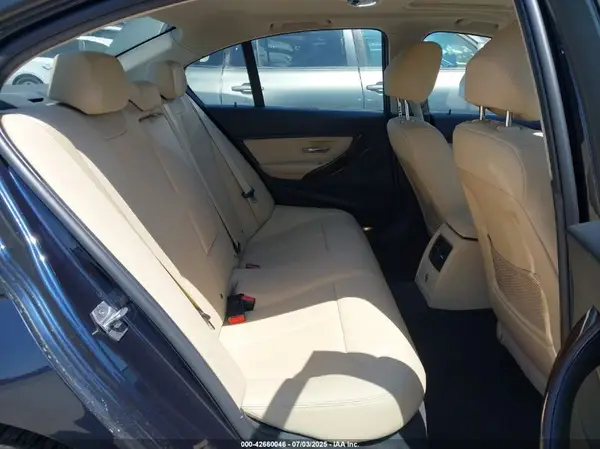 WBA8E5G55HNU41881 2017 BMW 3ER - Image 8