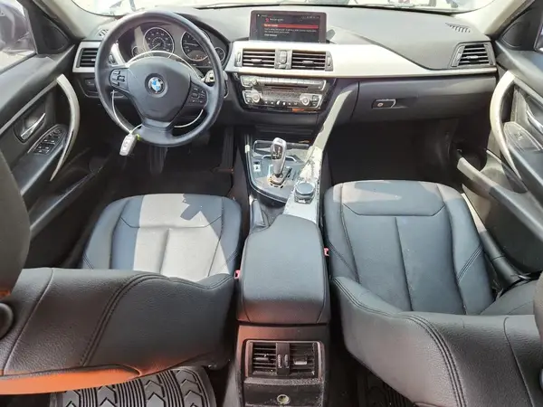 WBA8E5G55JNU47136 2018 BMW 3ER - Image 8