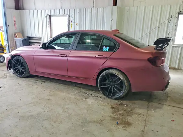 WBA8E5G55JNV01907 2018 BMW 3ER - Image 2