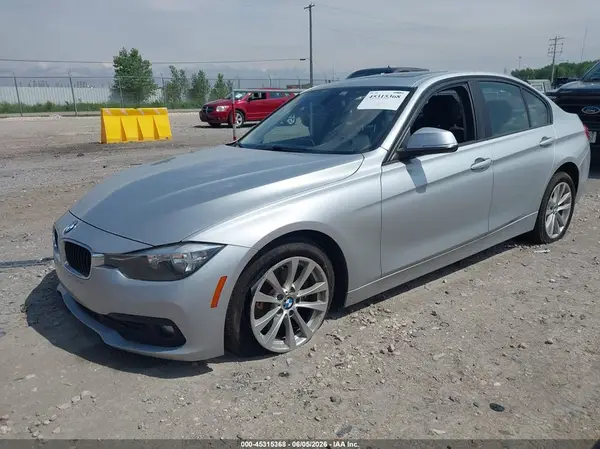WBA8E5G56GNU20729 2016 BMW 3ER - Image 2