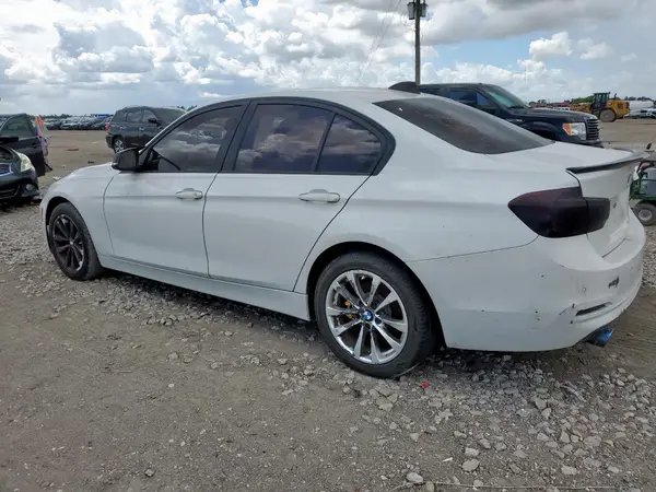 WBA8E5G56HNU22319 2017 BMW 3ER - Image 2