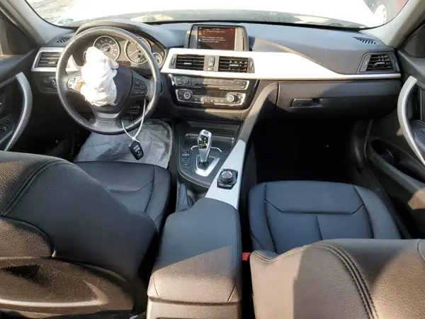 WBA8E5G56HNU41632 2017 BMW 3ER - Image 8