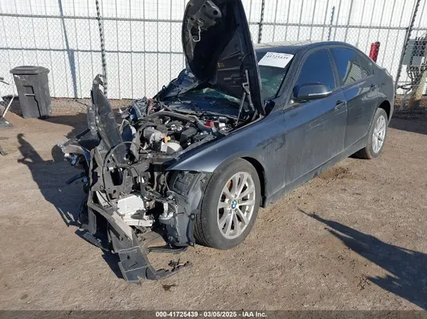 WBA8E5G56HNU41761 2017 BMW 3ER - Image 2