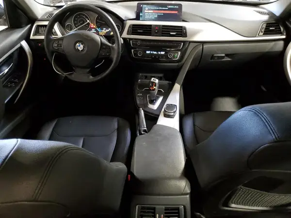 WBA8E5G56JNV02449 2018 BMW 3ER - Image 8