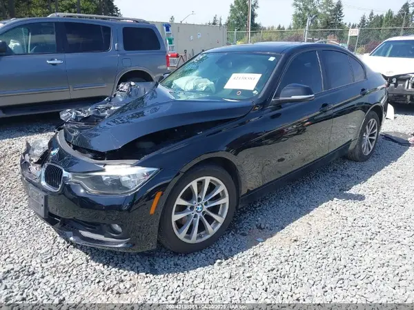 WBA8E5G57GNT40095 2016 BMW 3ER - Image 2