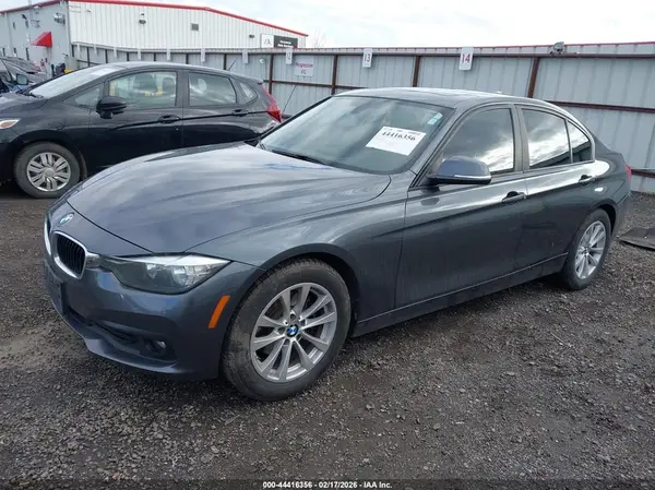 WBA8E5G57GNU20092 2016 BMW 3ER - Image 2