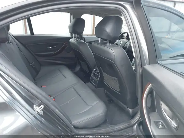 WBA8E5G57GNU20092 2016 BMW 3ER - Image 8