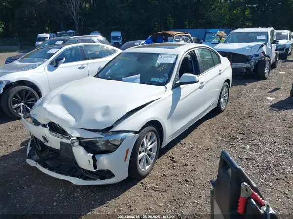 WBA8E5G57GNU22179 2016 BMW 3ER - Image 2
