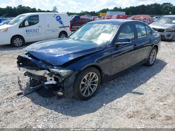 WBA8E5G57HNU41476 2017 BMW 3ER - Image 2