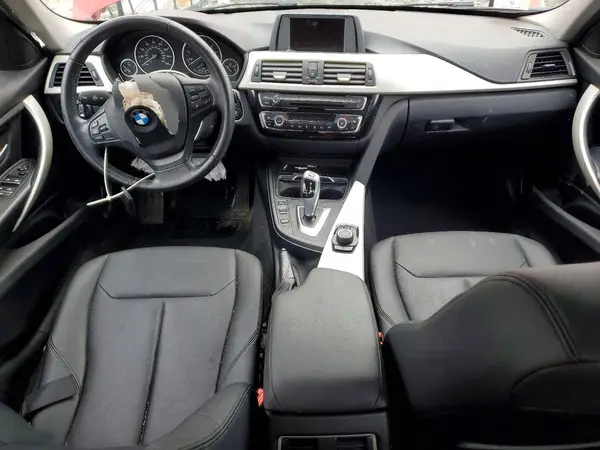 WBA8E5G57HNU41722 2017 BMW 3ER - Image 8