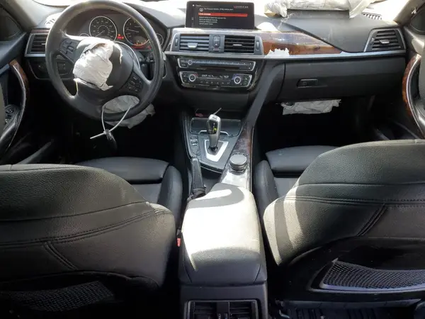 WBA8E5G57JNU46425 2018 BMW 3ER - Image 8