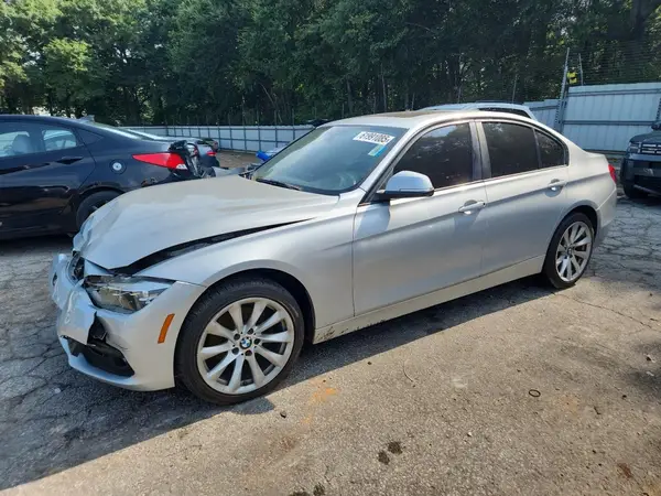 WBA8E5G57JNU48014 2018 BMW 3ER - Image 1