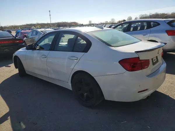WBA8E5G58GNT40221 2016 BMW 3ER - Image 2