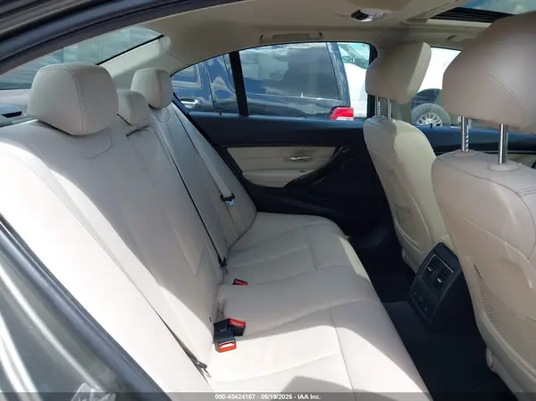 WBA8E5G58GNT41465 2016 BMW 3ER - Image 8