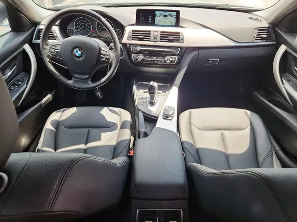 WBA8E5G58HNU41986 2017 BMW 3ER - Image 8