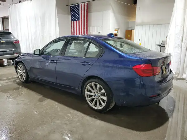 WBA8E5G58HNU42054 2017 BMW 3ER - Image 2