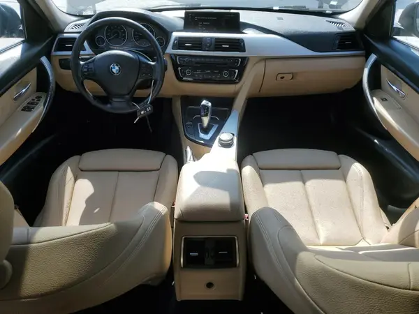 WBA8E5G58JNU45672 2018 BMW 3ER - Image 8