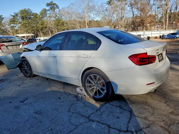 WBA8E5G58JNU47177 2018 BMW 3ER - Image 2