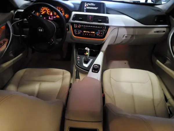 WBA8E5G59GNT40051 2016 BMW 3ER - Image 8