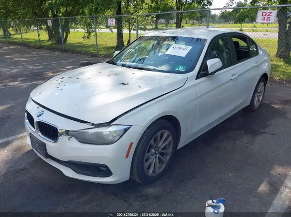 WBA8E5G59GNU21325 2016 BMW 3ER - Image 2