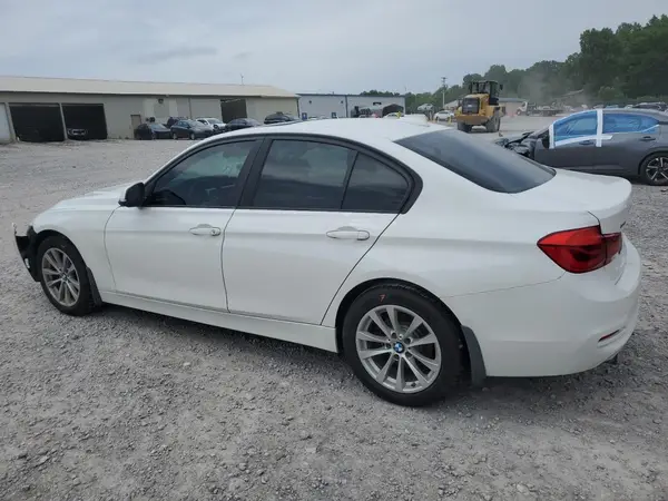 WBA8E5G59HNU22301 2017 BMW 3ER - Image 2