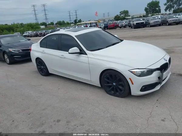 WBA8E5G59HNU41267 2017 BMW 3ER - Image 1