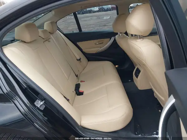 WBA8E5G59HNU42127 2017 BMW 3ER - Image 8
