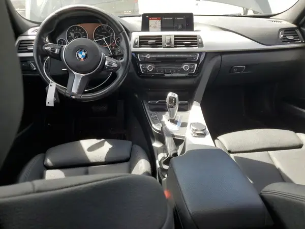 WBA8E5G59JNU46443 2018 BMW 3ER - Image 8