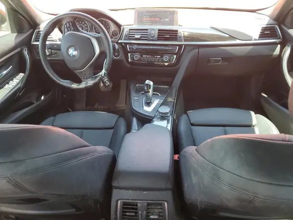 WBA8E5G59JNU47589 2018 BMW 3ER - Image 8
