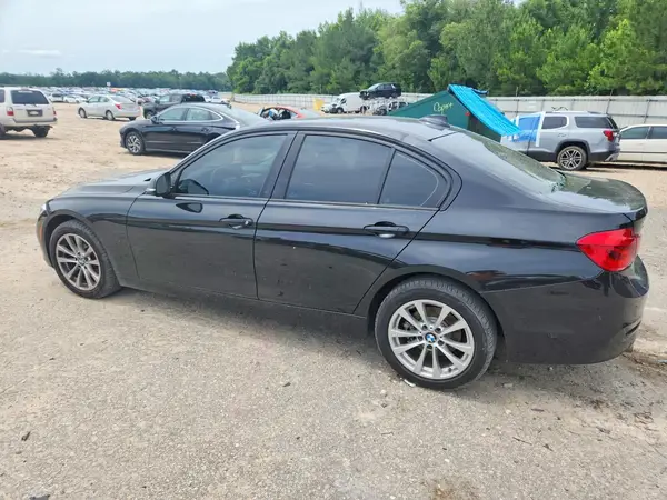 WBA8E5G59JNU49880 2018 BMW 3ER - Image 2