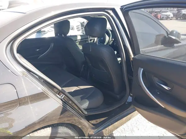 WBA8E5G59JNV02221 2018 BMW 3ER - Image 8