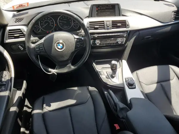 WBA8E5G5XGNT40303 2016 BMW 3ER - Image 8