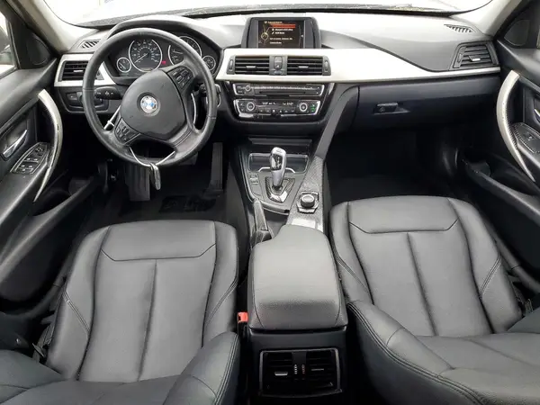 WBA8E5G5XGNT93082 2016 BMW 3ER - Image 8