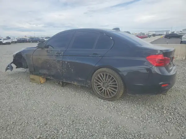 WBA8E5G5XGNT93535 2016 BMW 3ER - Image 2