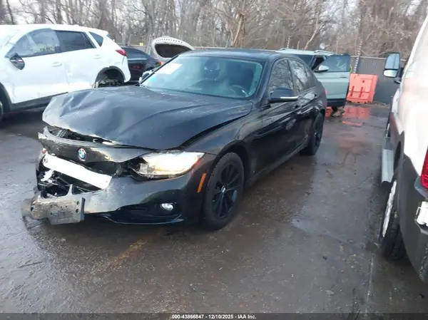 WBA8E5G5XGNU21429 2016 BMW 3ER - Image 2