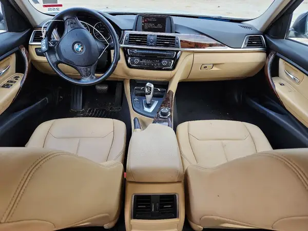 WBA8E5G5XHNU42234 2017 BMW 3ER - Image 8