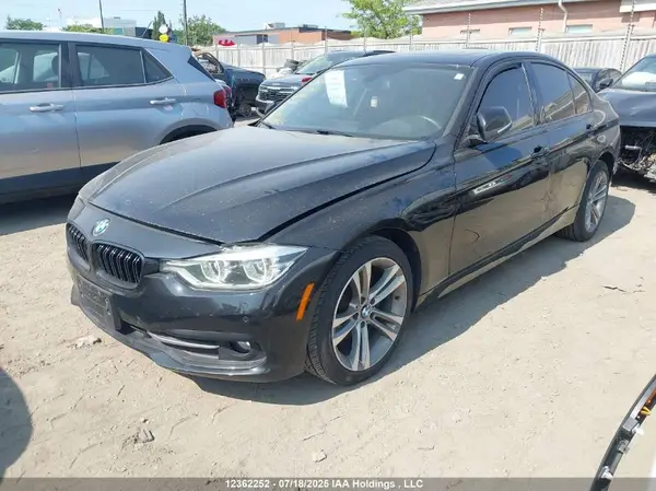 WBA8E5G5XHNU42301 2017 BMW 3ER - Image 2