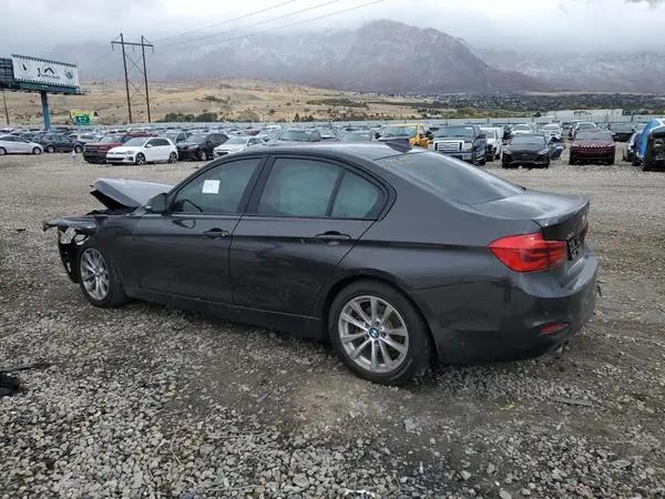 WBA8E5G5XJNU47441 2018 BMW 3ER - Image 2