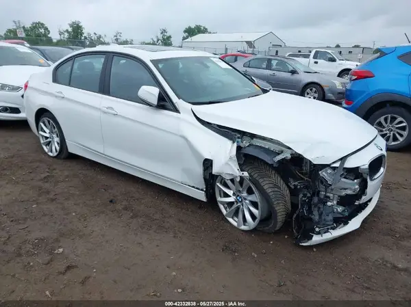 WBA8E5G5XJNU47665 2018 BMW 3ER - Image 1