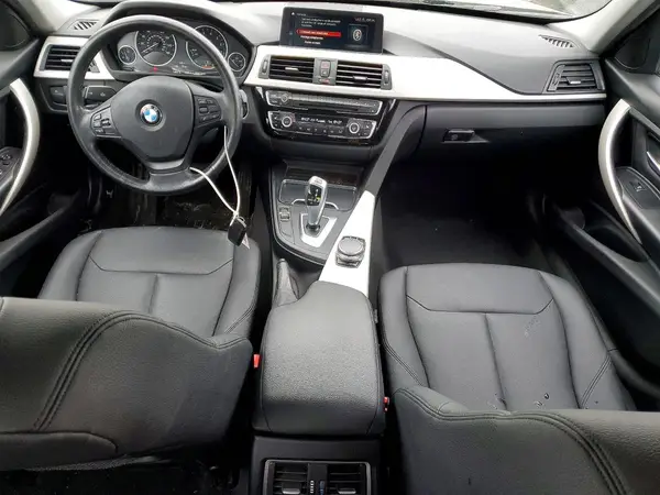 WBA8E5G5XJNU47942 2018 BMW 3ER - Image 8
