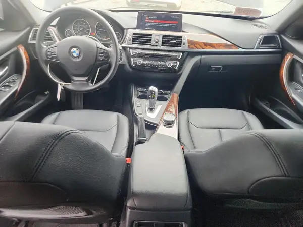 WBA8E5G5XJNV01854 2018 BMW 3ER - Image 8
