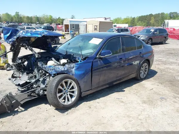 WBA8E5G5XJNV02762 2018 BMW 3ER - Image 2